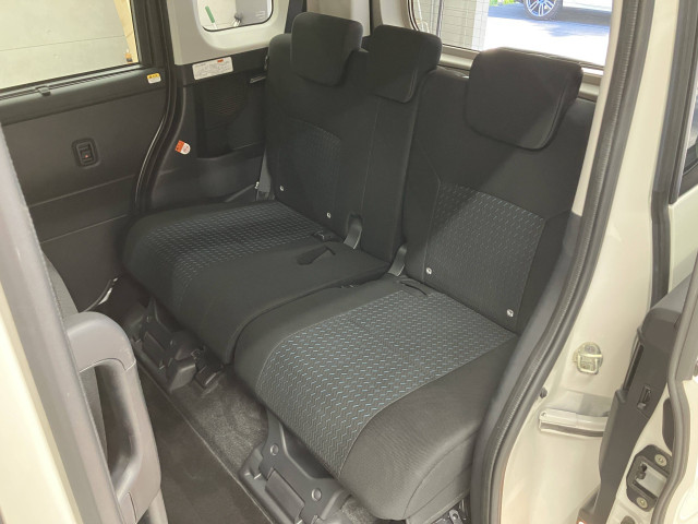 トヨタ ルーミー 1.0 カスタム Gの中古車