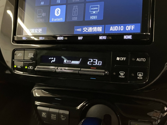 トヨタ プリウス 1.8 S ツーリングセレクションの中古車