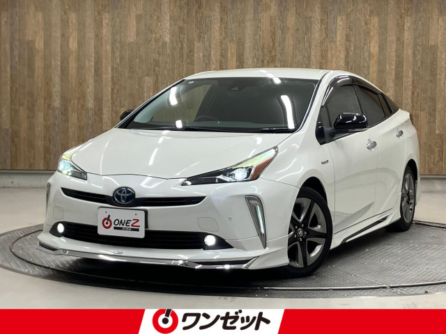 トヨタ プリウス 1.8 S ツーリングセレクションの中古車