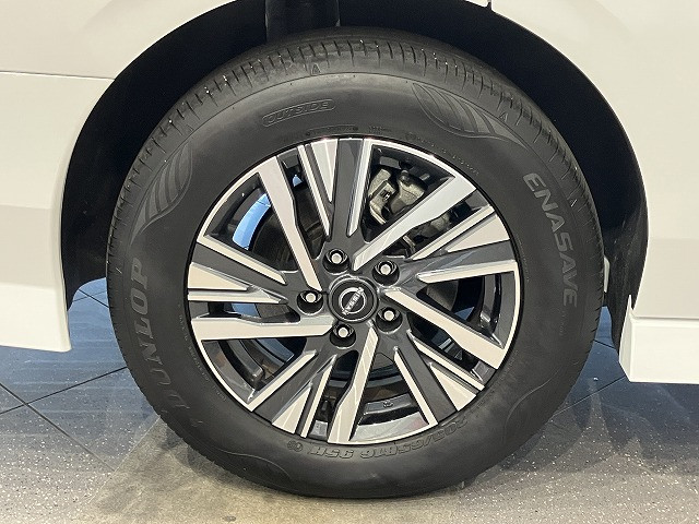 日産 セレナ 2.0 ハイウェイスターVの中古車