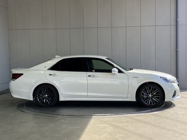 トヨタ クラウンアスリートハイブリッド ハイブリッド 2.5 S Jフロンティア リミテッドの中古車