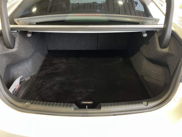 マツダ アテンザセダン 2.2 XD Lパッケージ ディーゼルターボの中古車