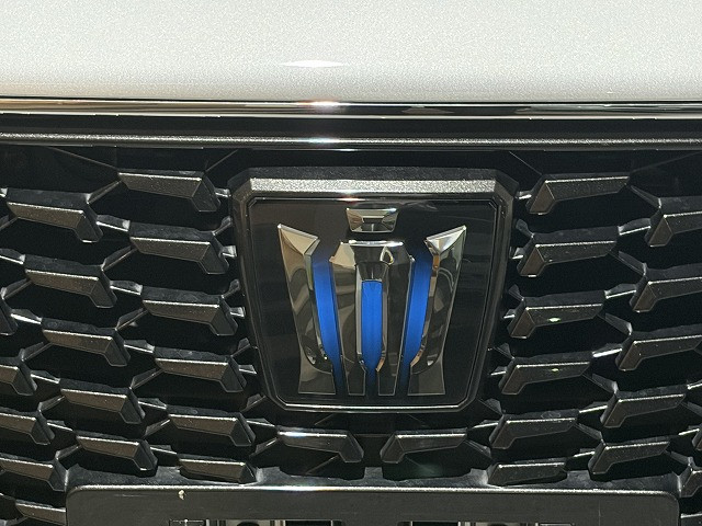 トヨタ クラウン ハイブリッド 2.5 S Four Cパッケージ 4WDの中古車