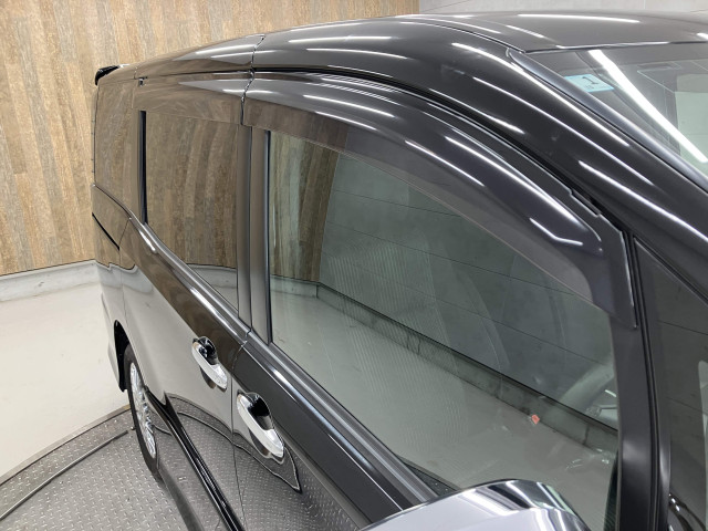 トヨタ ヴォクシー HYBRID ZS“煌Ⅱ” 7人乗りの中古車