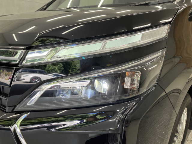 トヨタ ヴォクシー HYBRID ZS“煌Ⅱ” 7人乗りの中古車