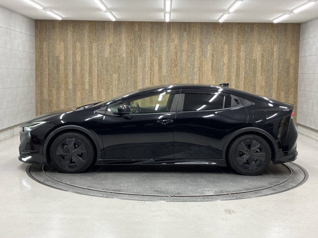 トヨタ プリウス U (ハイブリッド)の中古車