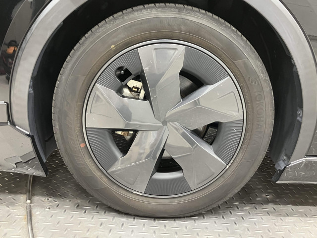 トヨタ プリウス U (ハイブリッド)の中古車