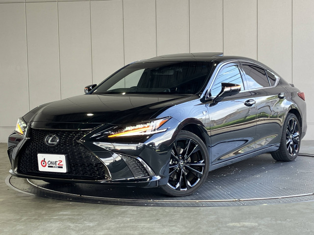 レクサス ES 300h Fスポーツの中古車