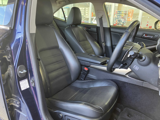 レクサス IS 250 バージョンLの中古車