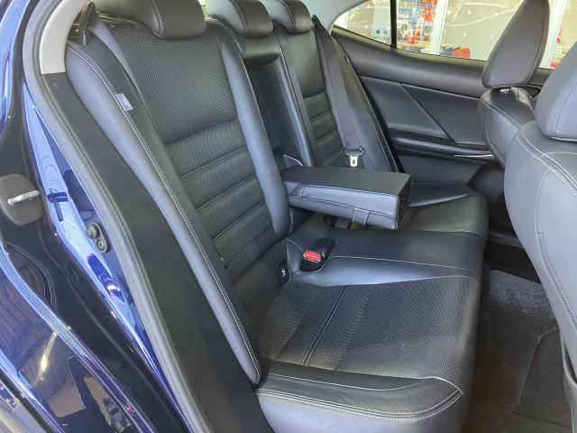レクサス IS 250 バージョンLの中古車