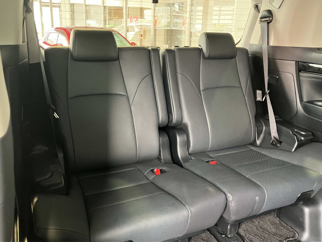 トヨタ アルファード ハイブリッド 2.5 SR Cパッケージ E-Four 4WDの中古車
