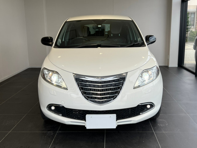 クライスラー クライスラー イプシロン プラチナの中古車