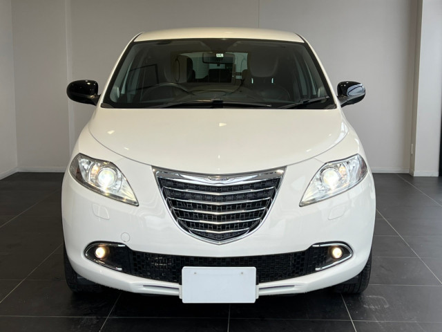 クライスラー クライスラー イプシロン プラチナの中古車