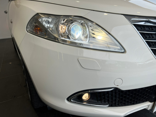 クライスラー クライスラー イプシロン プラチナの中古車